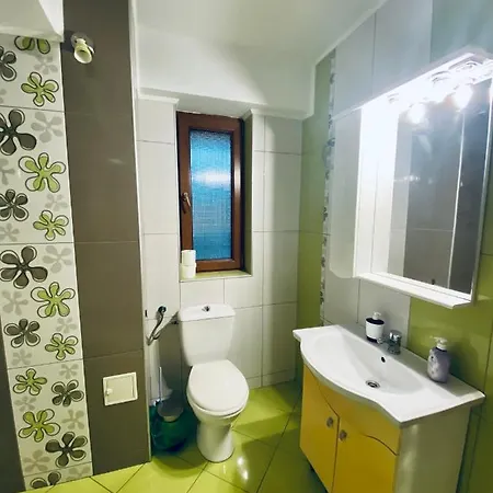 Miraj Deluxe Mamaia