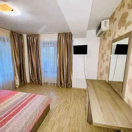 Miraj Deluxe *