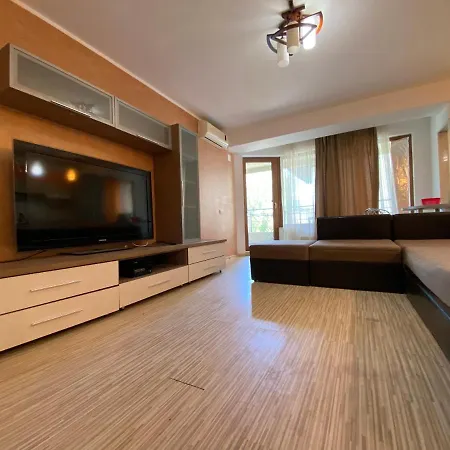 Miraj Deluxe Apartment *